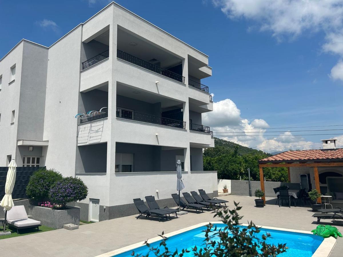 Villa Apartments Aa 1 تروغير المظهر الخارجي الصورة